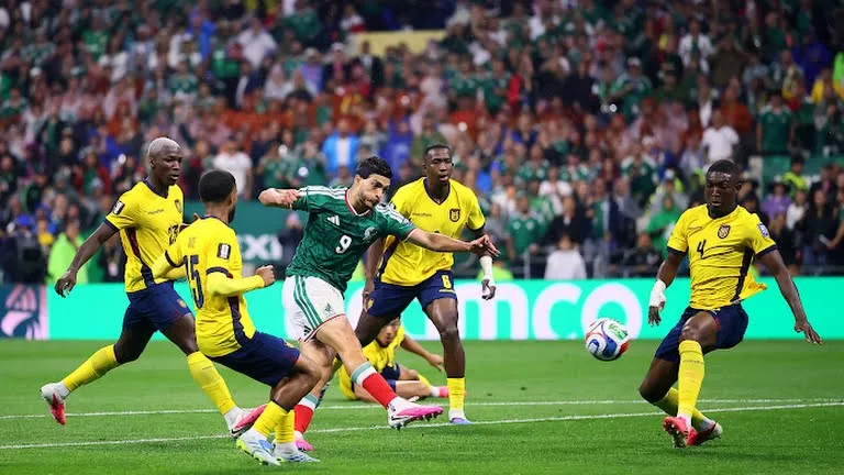 MÉXICO fue un torbellino y sigue de fiesta - Fondo