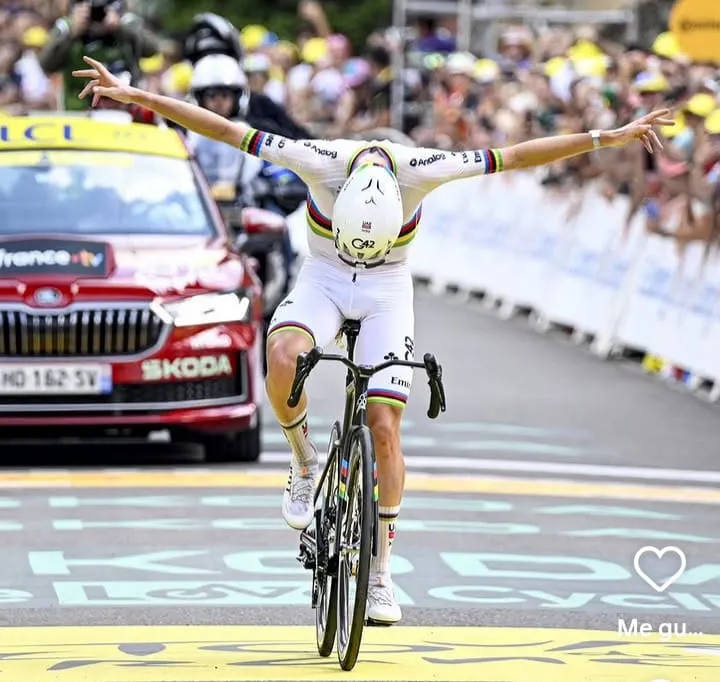 POGACAR levantó el vuelo hacia el Tourmalet - Fondo