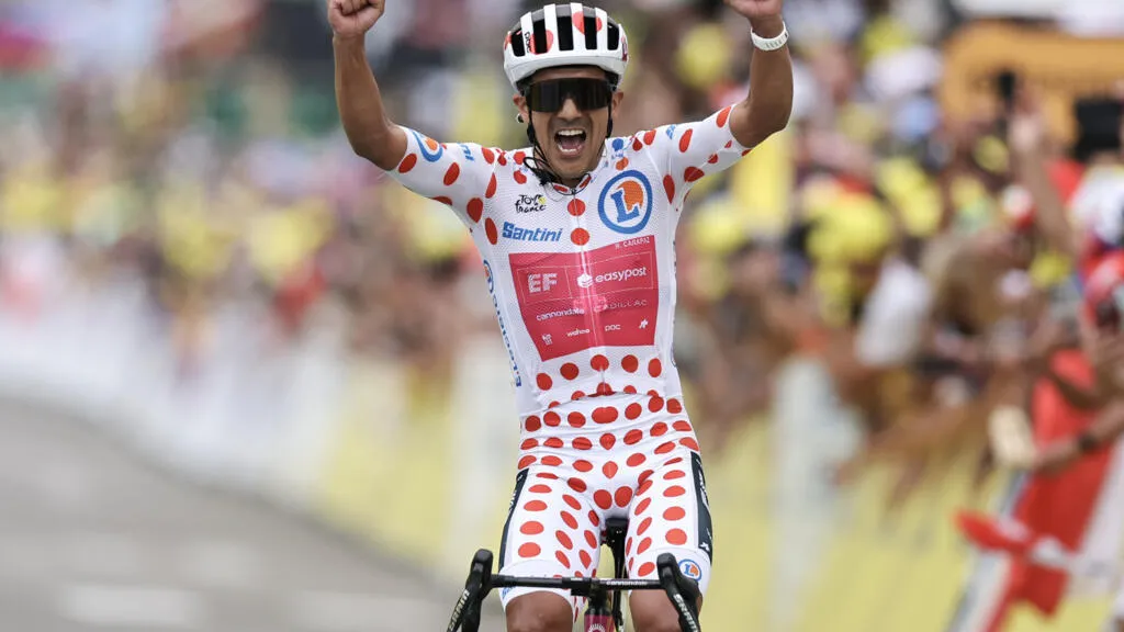 RICHARD CARAPAZ REY EN ALPE D´HUEZ - Fondo