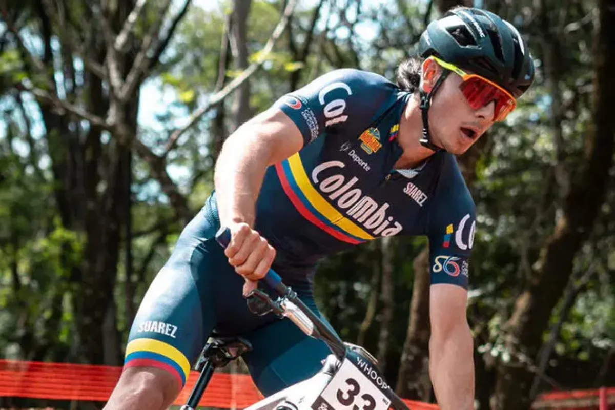 Colombia logra oro con Antonio Gómez en MTB Panamericano - Fondo