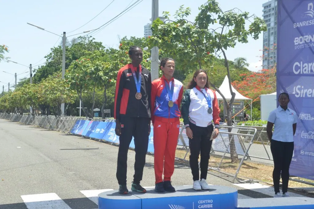 JUEGOS CC. Medalla de oro para Cuba en la CRI femenina - Fondo