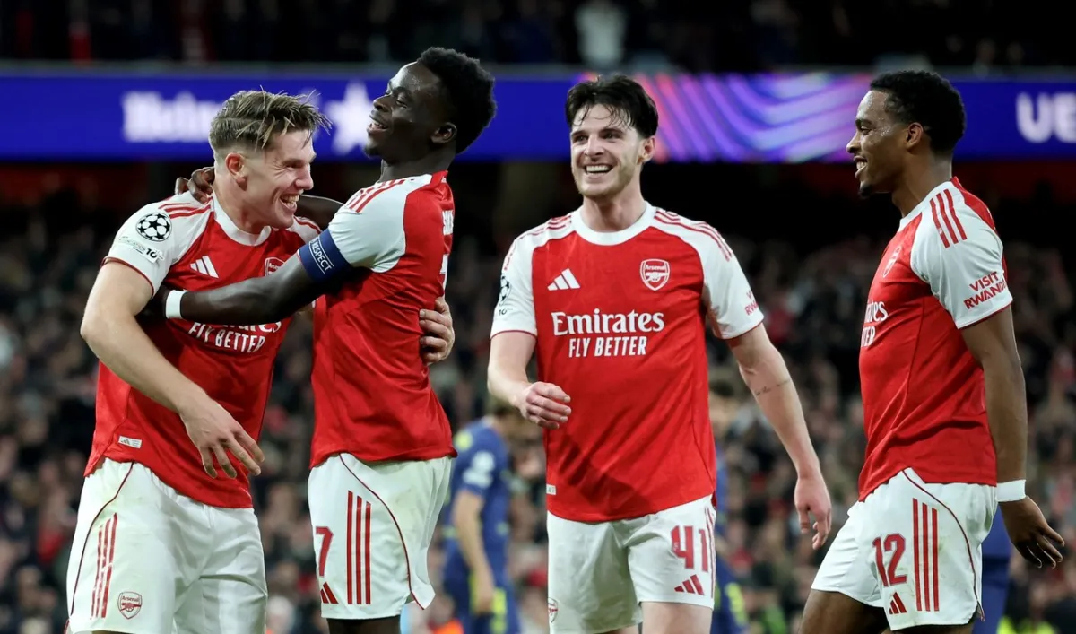 LIGA DE CAMPEONES. Arsenal rumbo a la final en Budapest - Fondo
